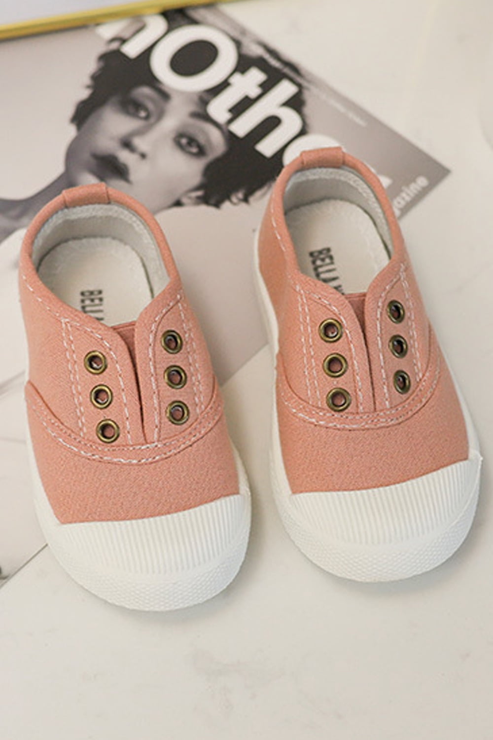 different colour sneakers
