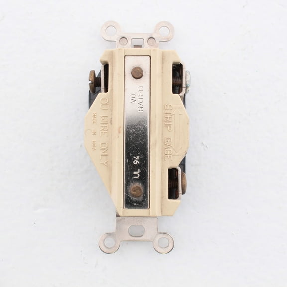 Leviton 2360 Turn Locking Receptacle NEMA L10-20R Twist Outlet 20A 125/250V Non-Grounding