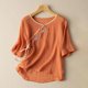 thumbnail image 2 of Camiseta holgada de algodón y lino con cuello en V y mangas 3/4 para mujer - Top informal de color liso con detalles intrincados, tallas M-XXXXL, 2 of 5