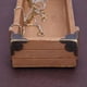 thumbnail image 3 of Caja protectora de esquina de caja de regalo de joyería antigua decorativa de 12 piezas, 3 of 3