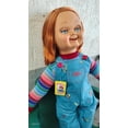 thumbnail image 2 of Muñeco chucky ojitos dormilones, cuerpo de felpa de 80 cm con huella y agujetas reales, 2 of 5