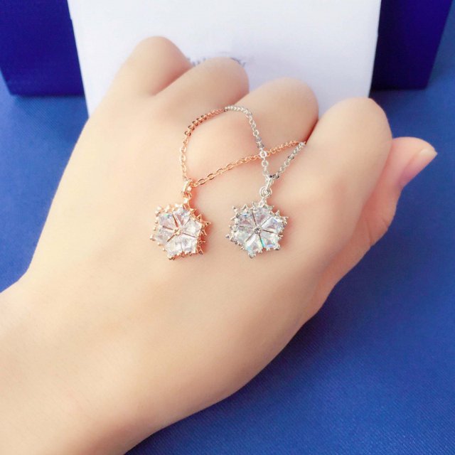 Copo de nieve romántico collar mujer elemento cristal clavícula cadena mujer, oro rosa XianweiShao 8390613978523