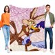 thumbnail image 1 of Wile E. Coyote y el Correcaminos anti-pilling, suave, ligera, esponjosa y acogedora de lujo para hogar y cocina – Perfecta para niños y adultos,120X150cm, 1 of 6