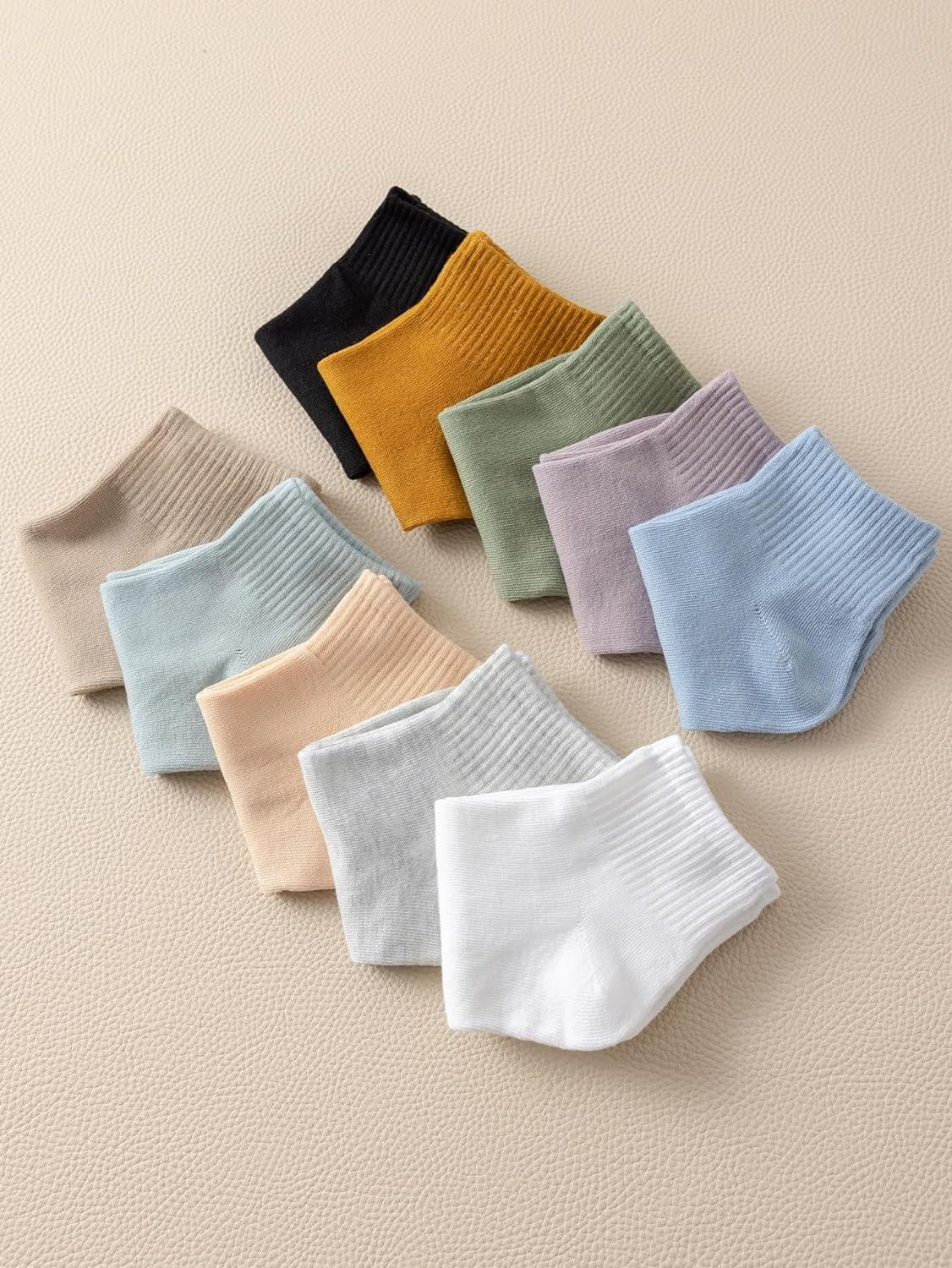 CoCozhu Women's 10 Pairs Vintage Striped Ankle Socks Athletic Sport Casual Crew Socks