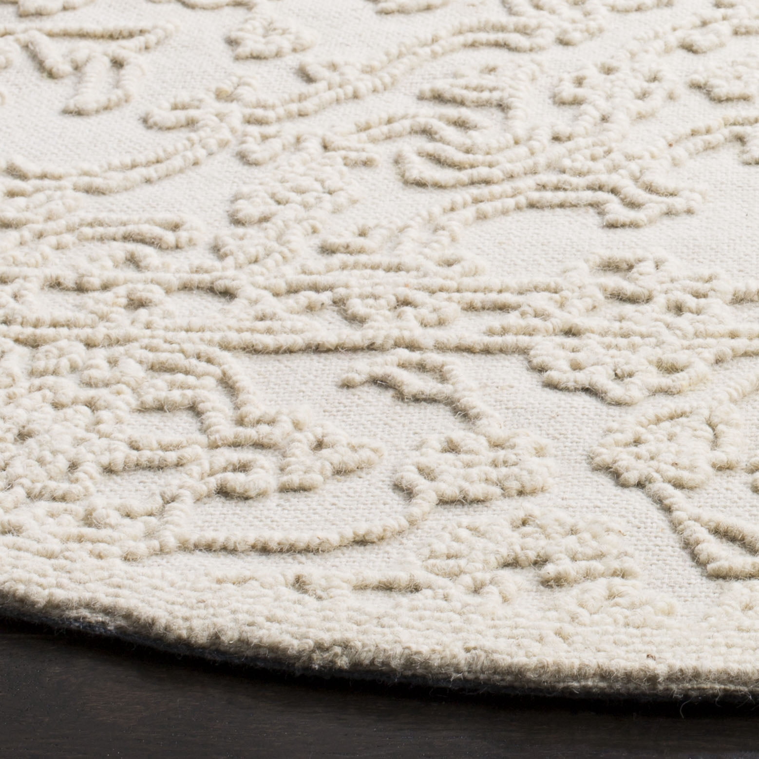 SAFAVIEH Trace Molly Geometric Wool Area Rug, Ivory, 6' x 6' Round