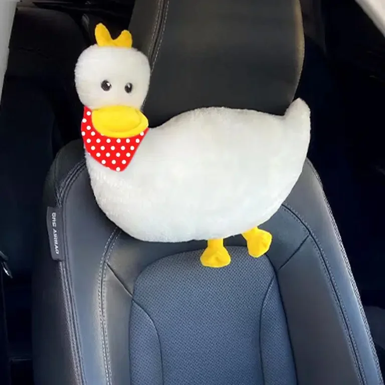 Donald duck 2024 car seat covers