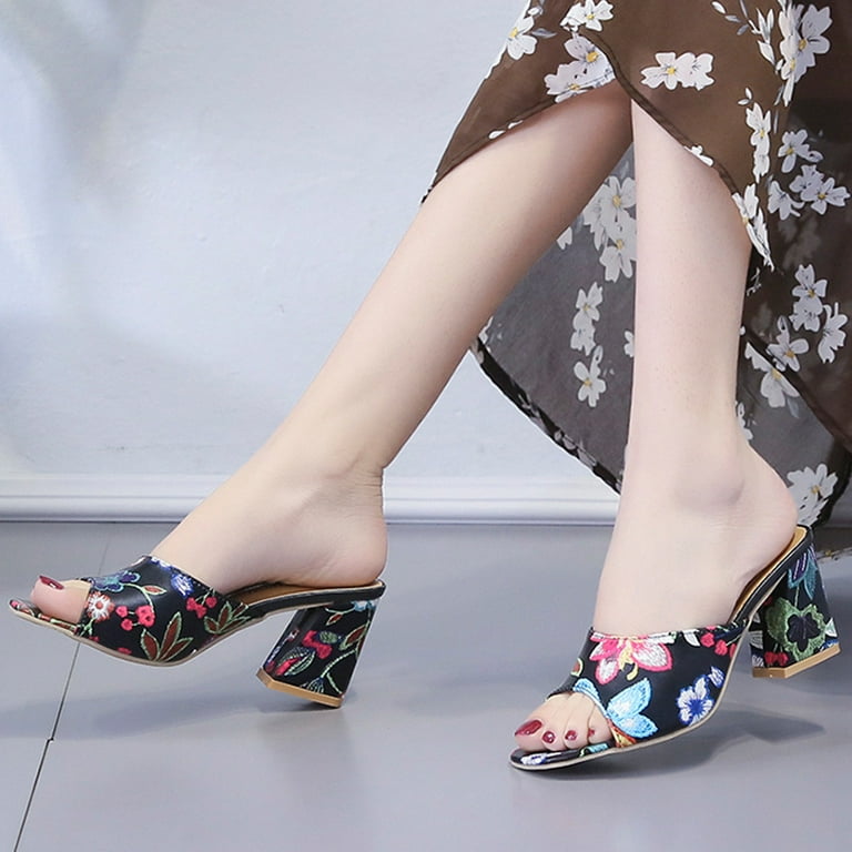 Ladies slippers top with small heel