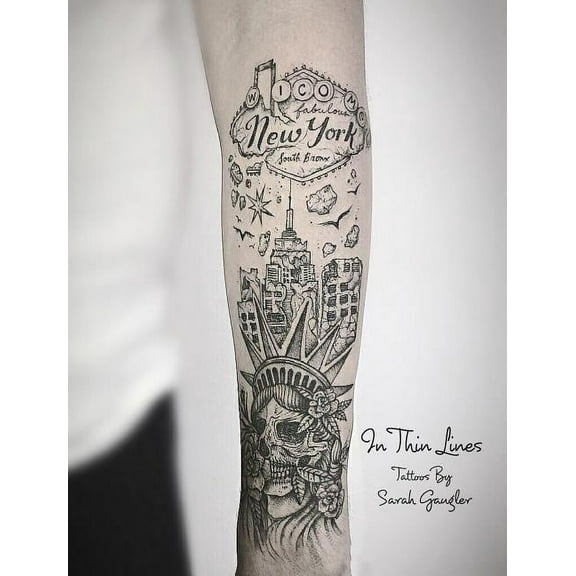 In thin lines: Fine Line Tattoo Works of Sarah Gaugler, (Hardcover)