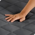 thumbnail image 4 of Bare Home Protège-Matelas Matelassé - Surmatelas Rafraîchissant - Housse Ajustée à Poche Profonde - Très Grand, Gris, 4 of 7