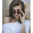 thumbnail image 4 of YQHWQ Lunettes de Soleil Rondes Polarisées Classiques Style Rétro Polyvalent Monture Ronde Légère pour Hommes et Femmes, 4 of 5