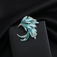 thumbnail image 3 of Broche esmaltado con diamantes degradados TUNC elegante ramillete de plumas azul 3,7*4,1 cm, 3 of 4