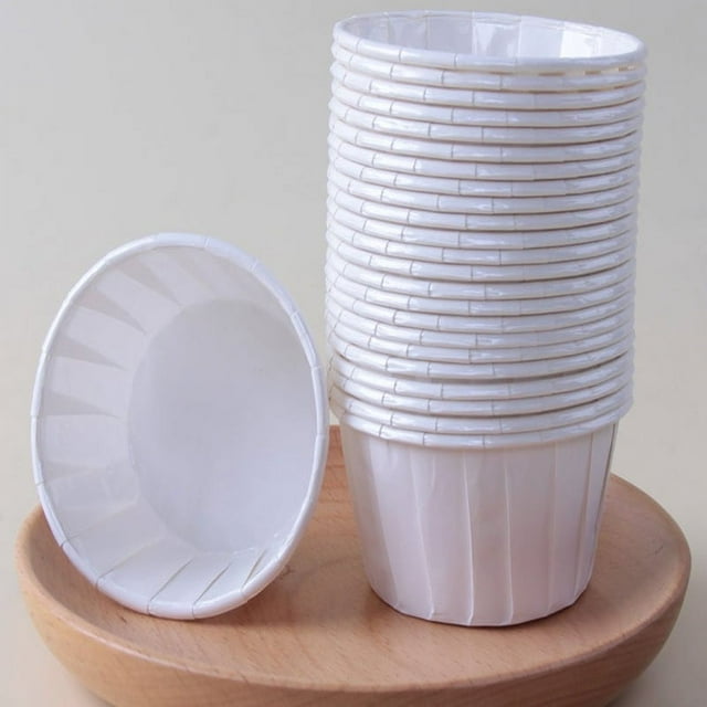 LOVEVER 50Pcs/Set Heat Resistant Cake Cup Anti-Oil Cupcake Cups Disposable Muffin Liners Baking Cups