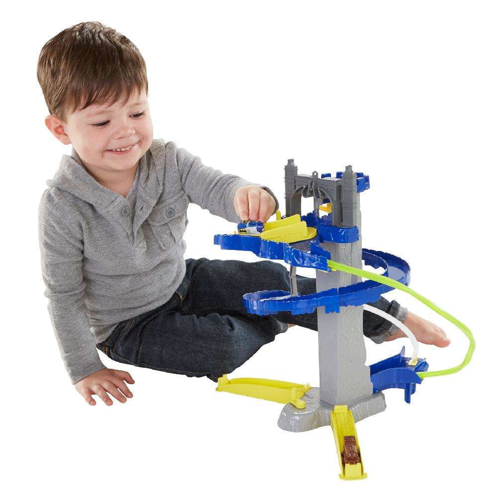 thomas & friends dc super friends batcave