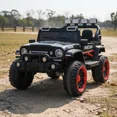 thumbnail image 3 of The Baby Shop Carro Montable Eléctrico Negro C/ Karaoke Camioneta 4x4 Niño, 3 of 4