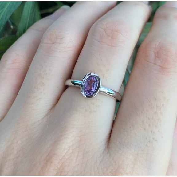 natural amethyst ring purple gemstone promise ring cushion cut February birthstone ring silver ring