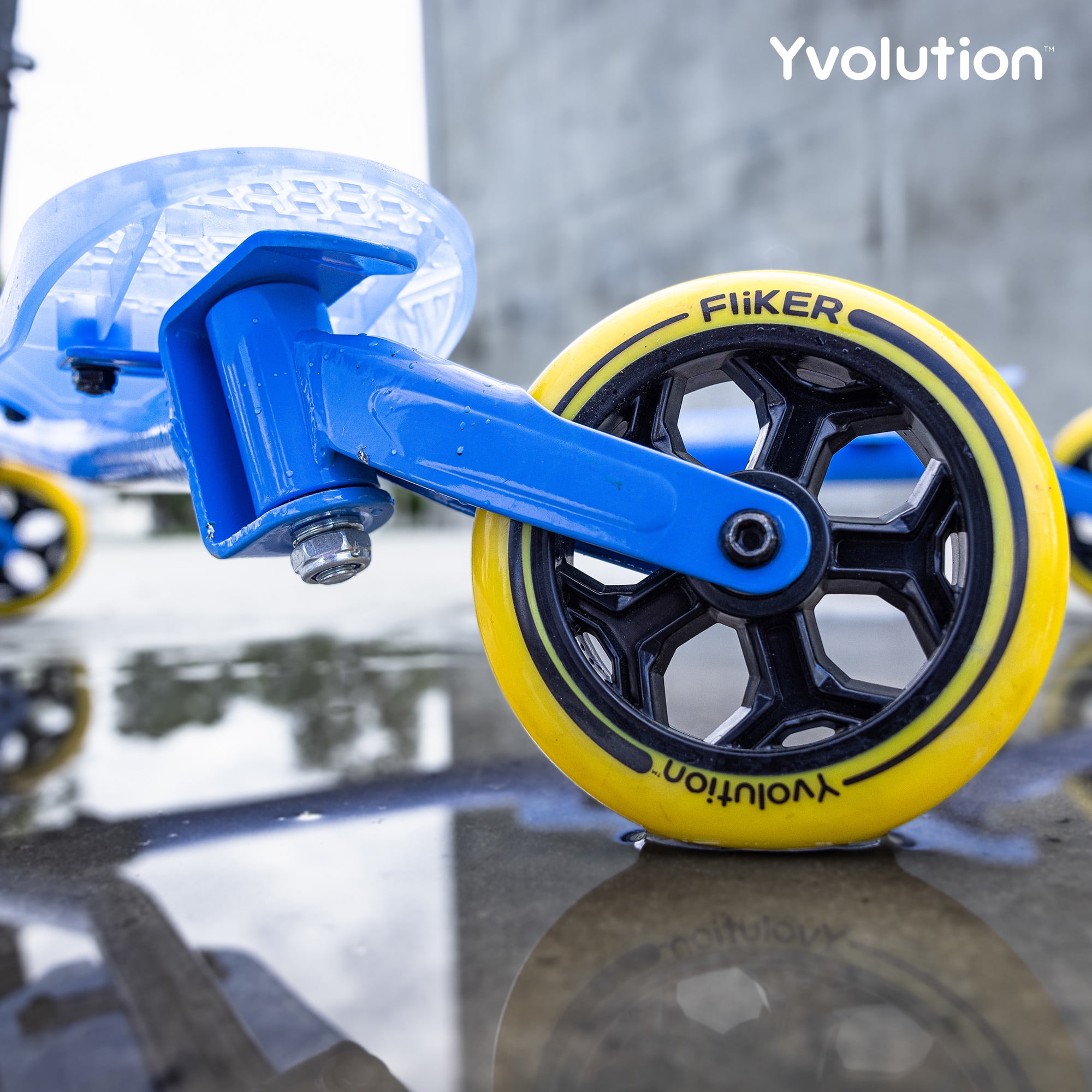 Yvolution Fliker Air A3 3 Wheels Kids Drift Wiggle Scooter for Boys and Girls Ages 7+ Years (Blue)