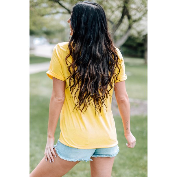 ABPHQTO Camiseta de manga corta con bandera desgastada de Merica amarilla para mujer