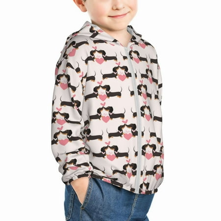 

Uemuo Dachshund And Hearts Pattern Rash Guard for Boys Girls Long Sleeve Swim Shirts UPF 50+ UV Sun Protection Hooded Fishing Shirt with Pocket for Kid-4 Years