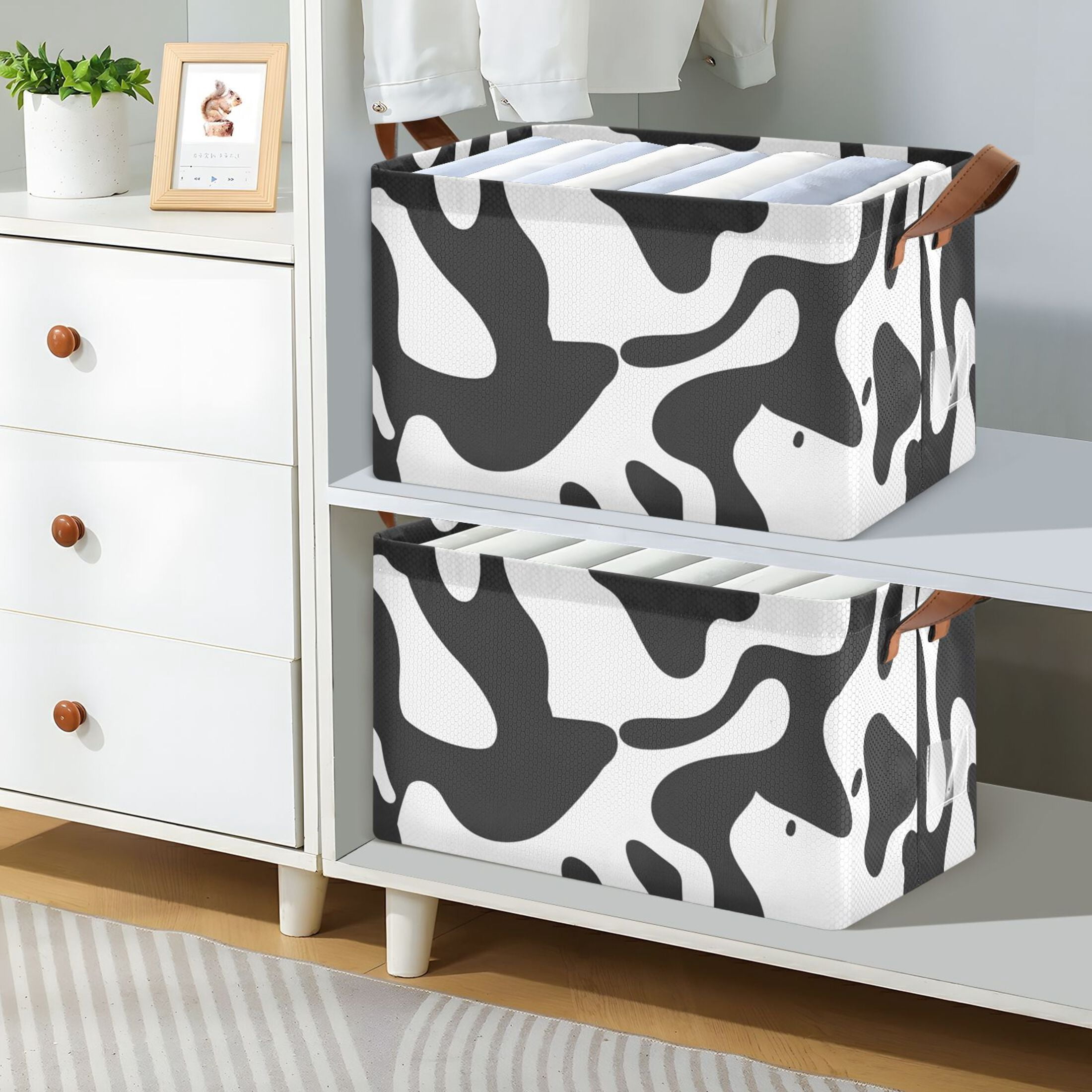 Ryvnso Black and White Graffiti Storage Bins Large Basket Foldable Cube Toys Organizer with Handles 2 PCs
