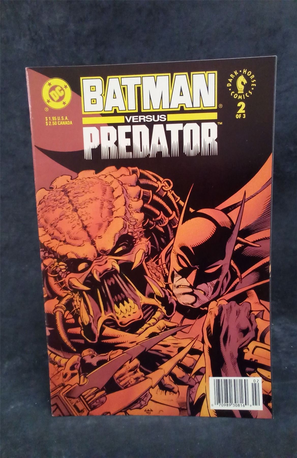 Predator Paperback Pre-Owned Batman versus Predator #2 1992 Comic Book - Walmart.com