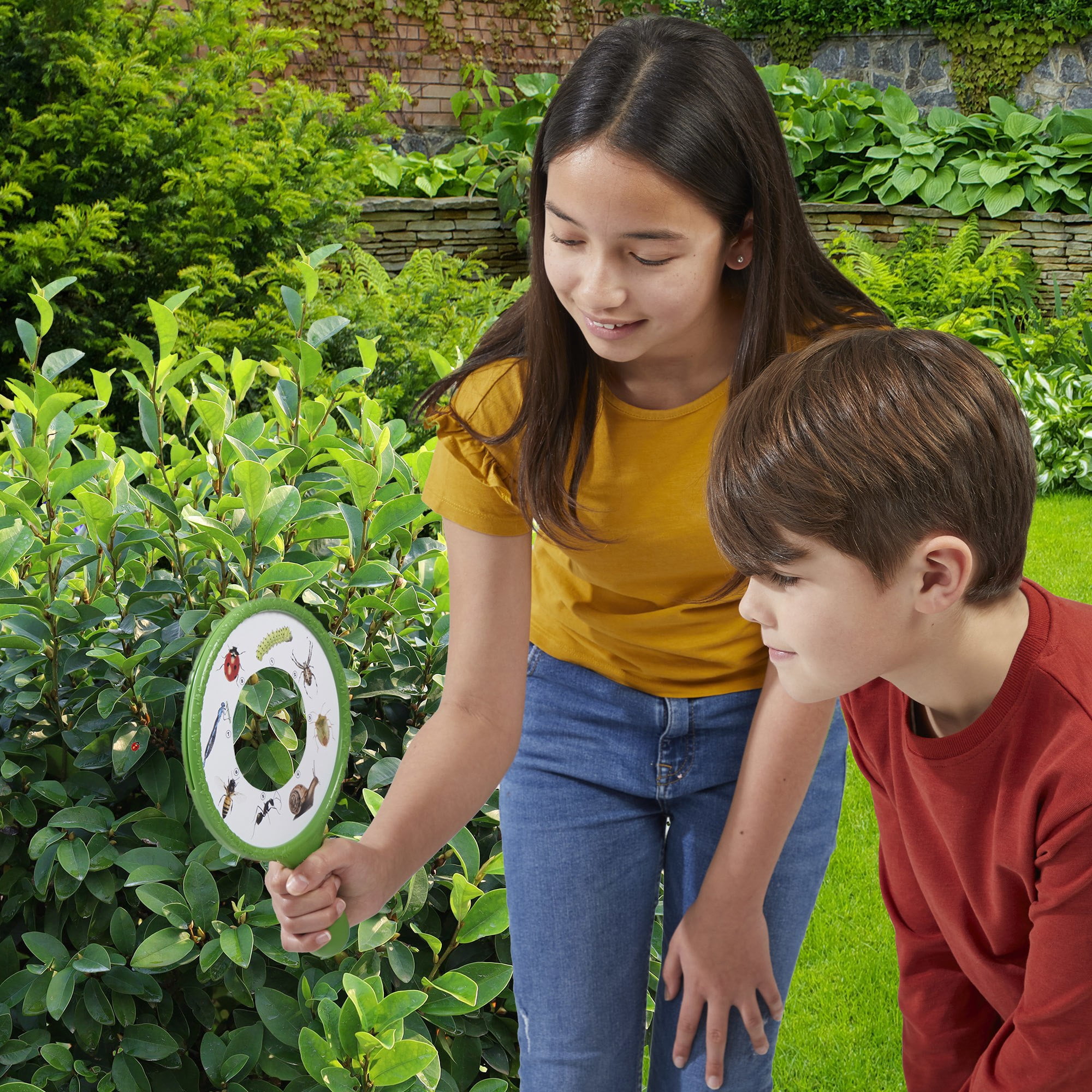 Brainstorm Toys: Outdoor Adventure Nature Explorer - 5 Double-Sided Spotter Cards, Match Cards & Images, Kids Ages 6+