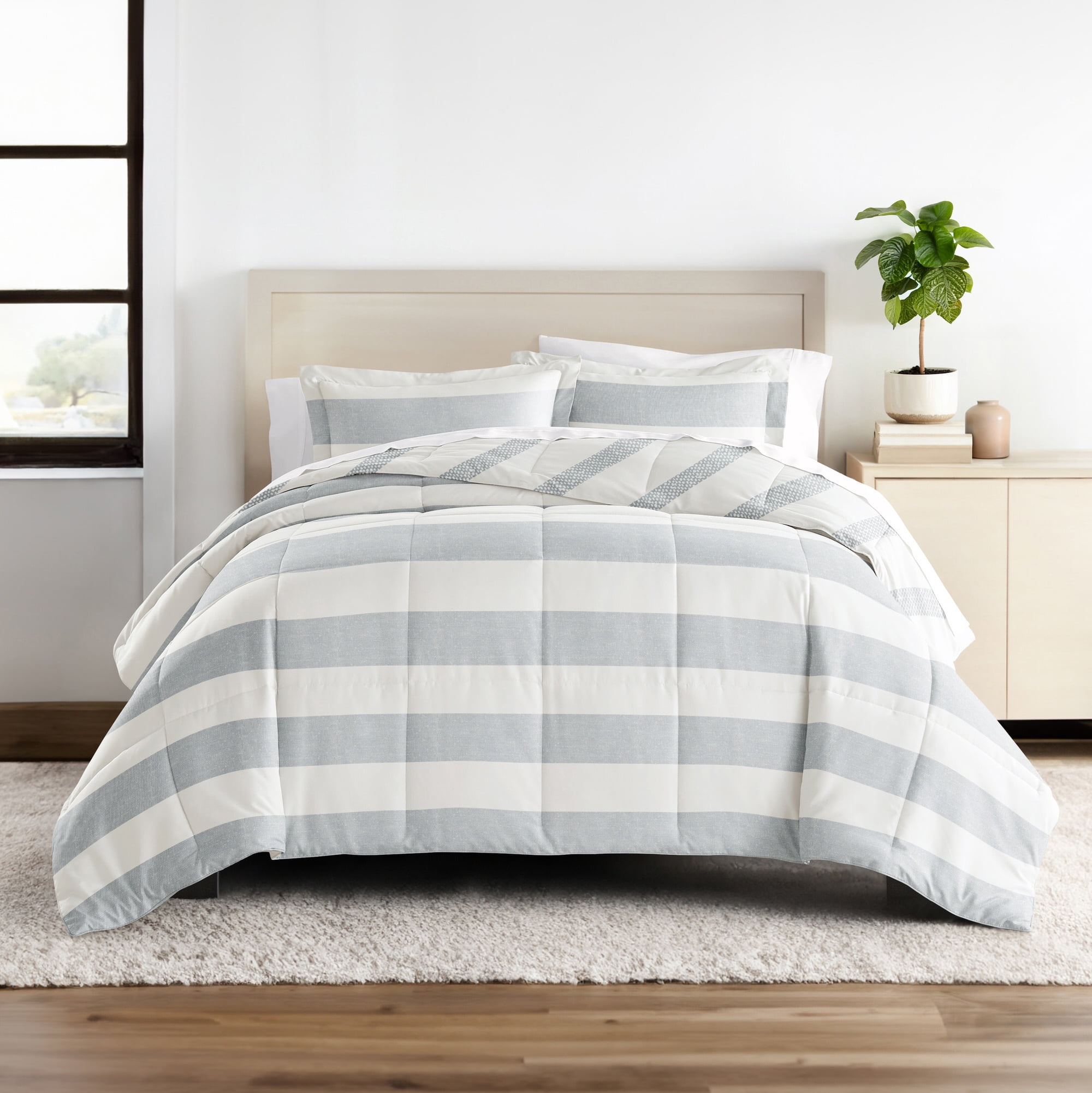 All Season Ultra Soft Comforter Set Lightweight Bedding in Distressed Stripe for King/Cal King by Comfort Canopy