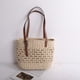 thumbnail image 4 of Bolso Bolso tejido ahuecado a la moda Bolso de gran capacidad y correa ajustable (Beige), 4 of 8