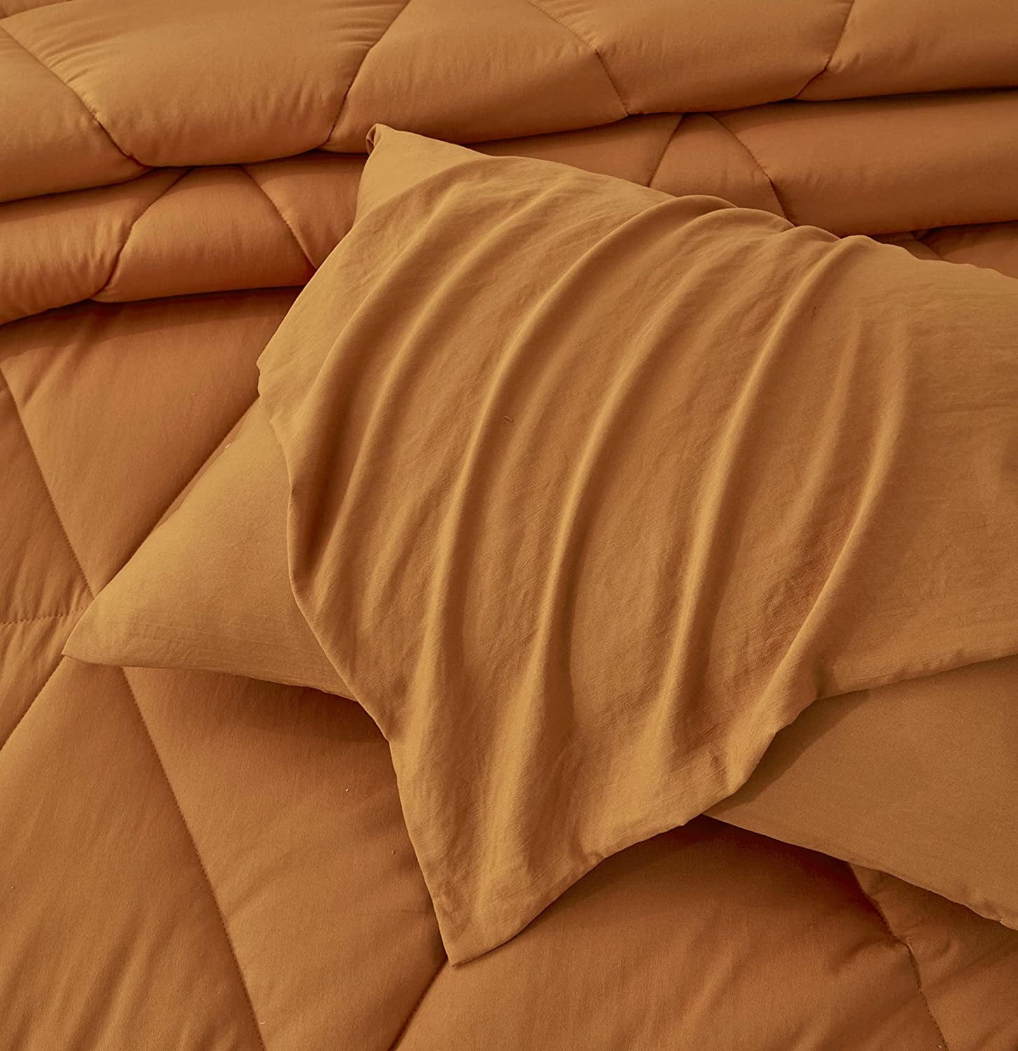 Chezmoi Collection Rory Spice Orange Comforter Set Full Size 3-Piece Fluffy Soft Lightweight Bedding Triangle Quilted Stone-Washed Microfiber Comforter Set for All Season