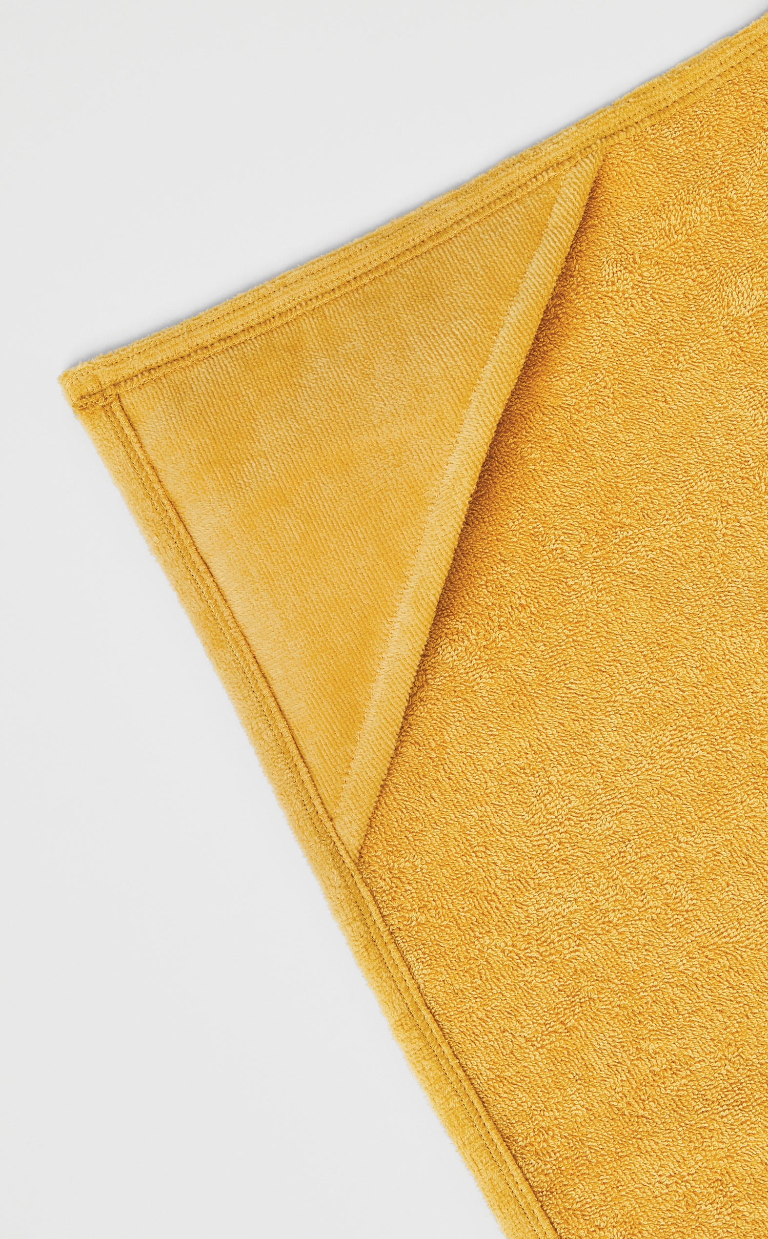 Your Zone Lion Cotton Towel & Washcloth with Hand Pocket, Yellow