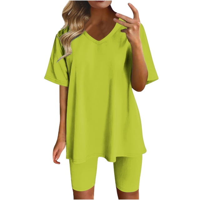 Besolor Ensemble de Sport 2 Pcs pour Femmes Décontracté Col en V Manches Courtes et Shorts de Cycliste