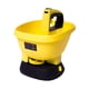 thumbnail image 4 of Esparcidor manual universal de 2,7 l para césped, fertilizantes, derretimiento de hielo y sal para carreteras. Amarillo, 4 of 8