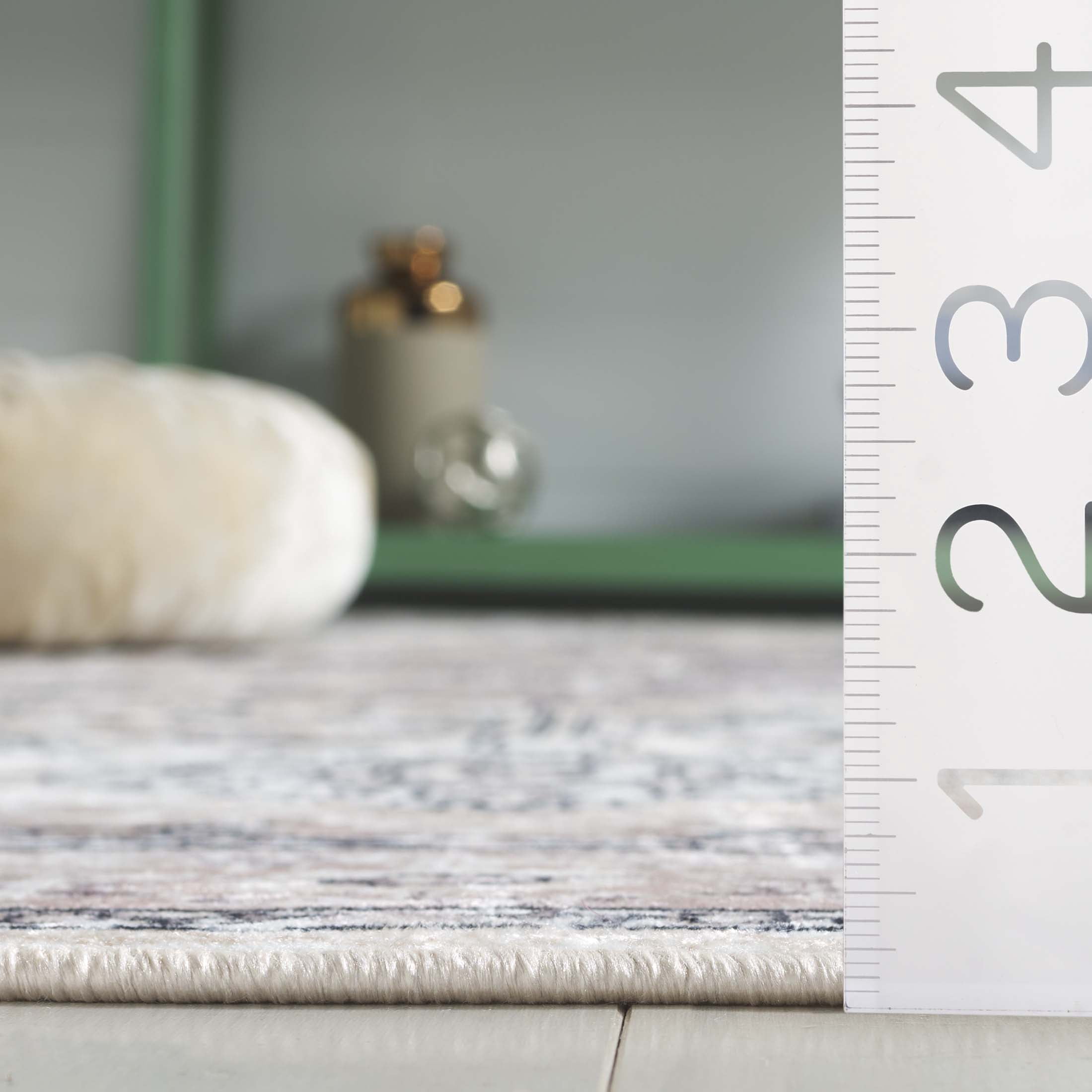 SAFAVIEH Orlando Tokora Medallion Machine Washable Area Rug, Beige/Grey, 8' x 10'