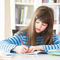 Retractable Colored Pen 0.5mm Fine Point | Smooth Quick-Dry Writing | Ergonomic Comfortable Grip | Fade-Resistant Non-Bleeding Ink | Multicolor | Ideal Journaling Note-Taking | Single Pen