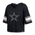 thumbnail image 2 of Women's '47 Navy Dallas Cowboys  Double Header Scout Cropped V-Neck T-Shirt, 2 of 3