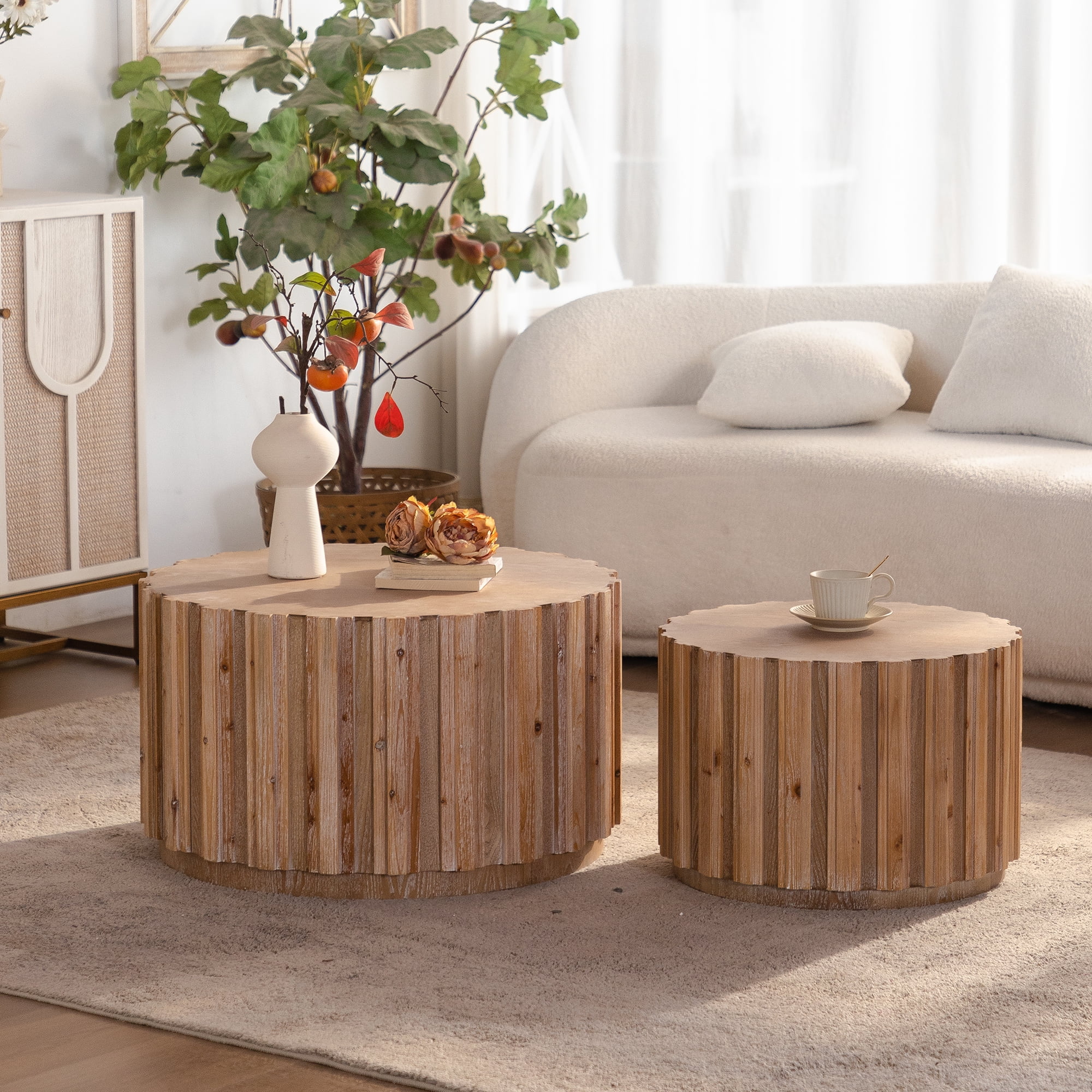 Leumius Round Nesting Coffee Table Set of 2, Wood Accent Tables with Vertical Slatted Body, Rustic Farmhouse Side Tables for Living Room Natural
