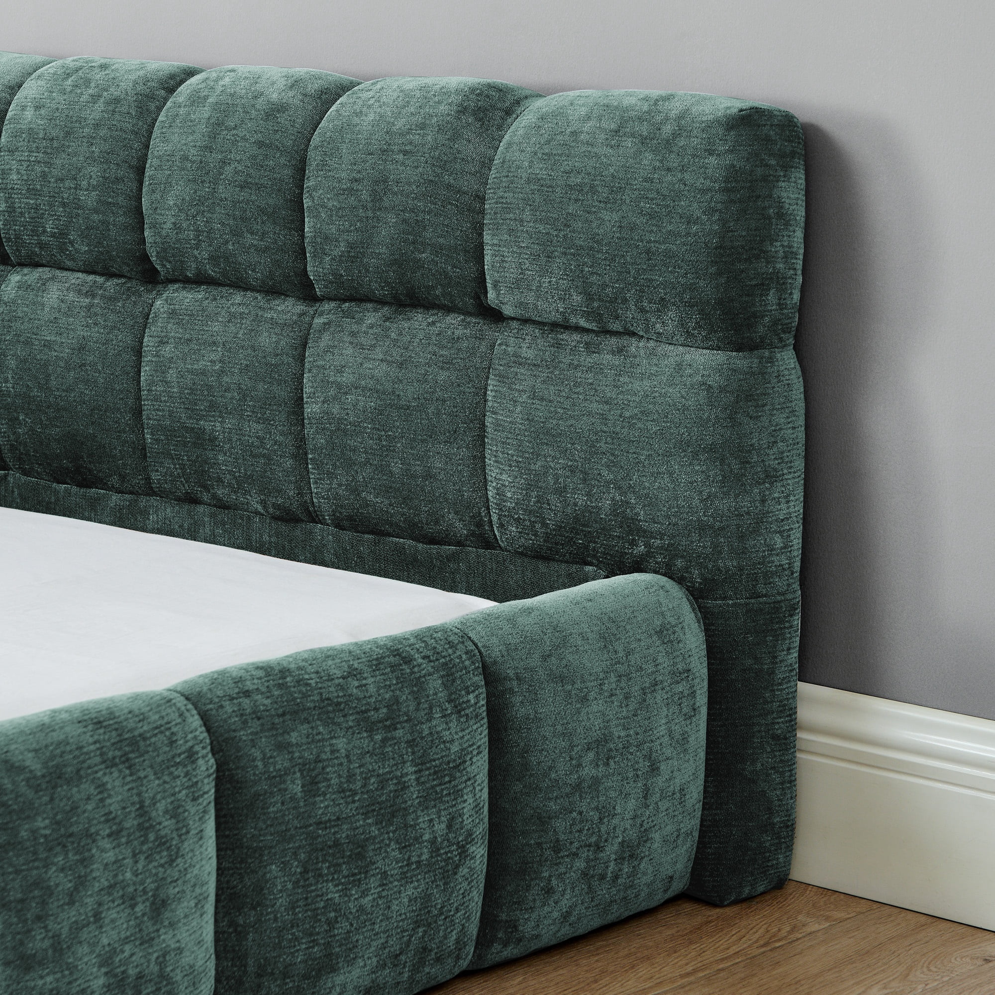 California King Upholstered Bed Frame with Thick Chenille Fabric, Grounded Platform Bed with Headboard, Solid Frame, No Box Spring Needed, Modern Bedroom, Green