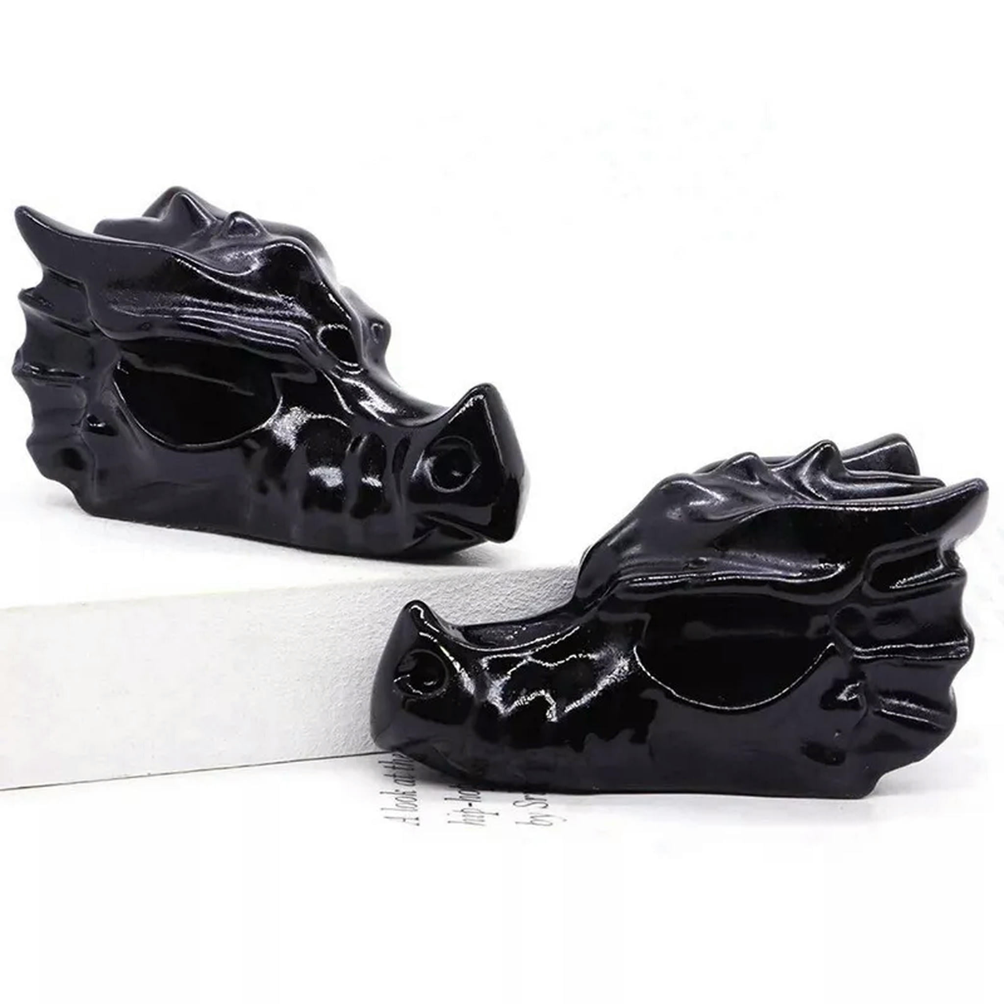 EOEMY 10Pcs Natural Black Obsidian Quartz Crystal Dragon Head Skull Carved Mini Statue