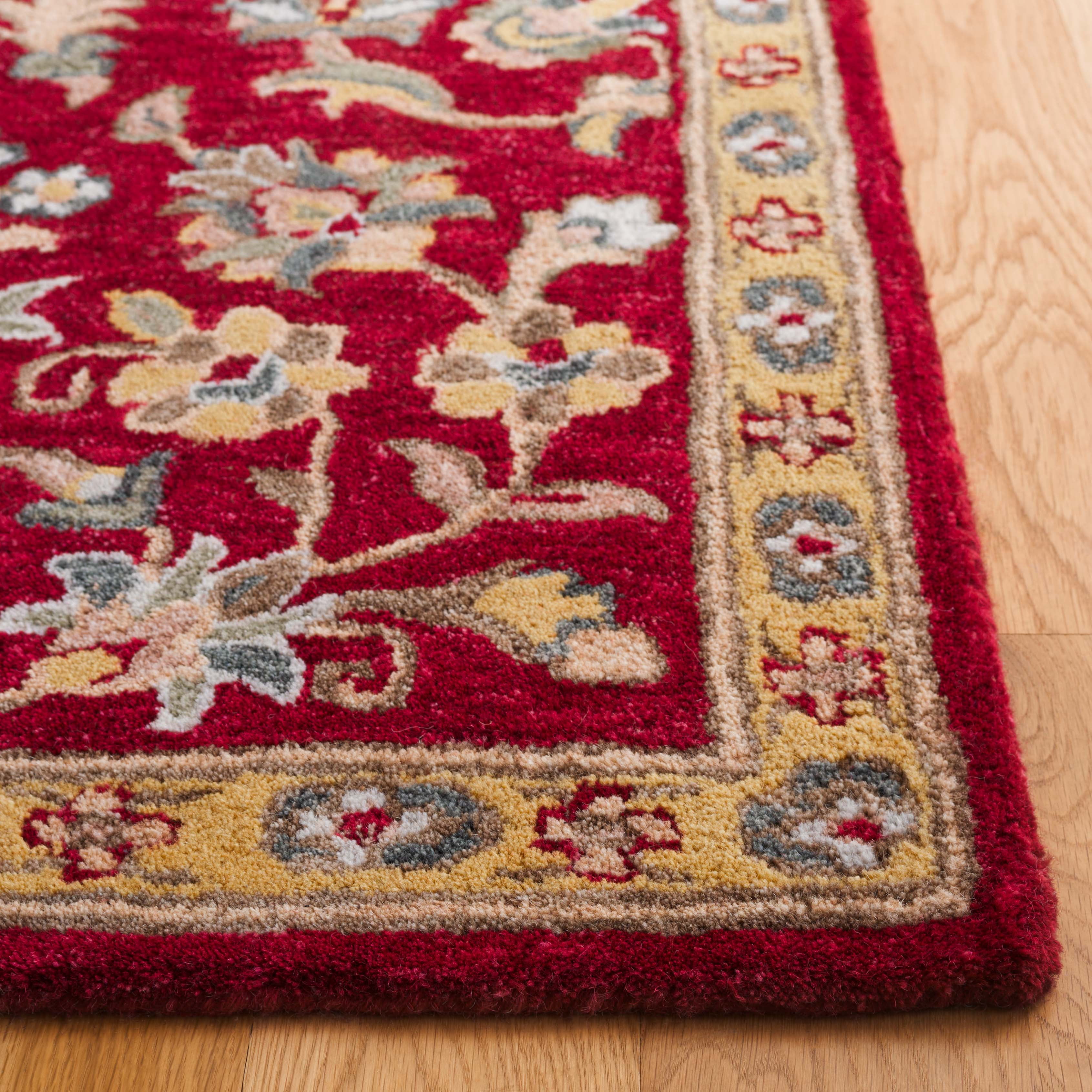 SAFAVIEH Blossom Layla Floral Area Rug, Red/Ivory, 6' x 9'