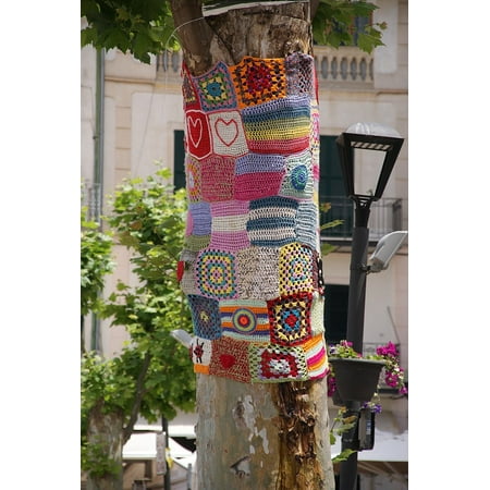 Stretch Crochet - Canvas Print Guerrilla Crochet Mallorca Tree Crochet Stretched Canvas 10 x 14