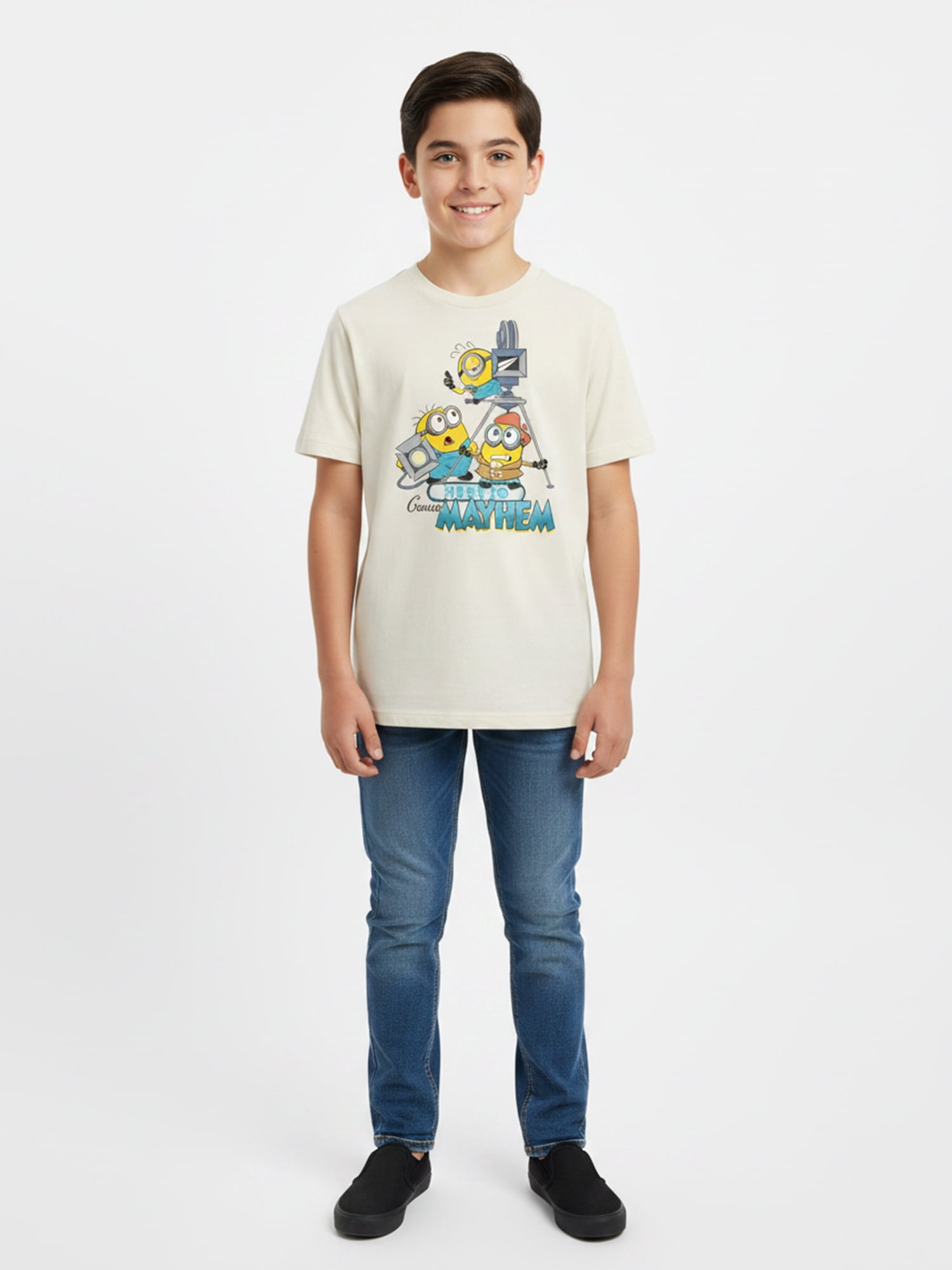 Dispicable Me Boys' Graphic Tee with Short Sleeves, Minion Mayhem, Sizes 4-18
