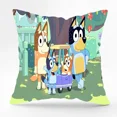 thumbnail image 2 of Funda de almohada de felpa de piel de melocotón de la familia Bluey Bingo de 45 x 45 cm, cojín de felpa suave, decoración para dormitorio, cumpleaños infantil, regalo de moda lindo, 2 of 5