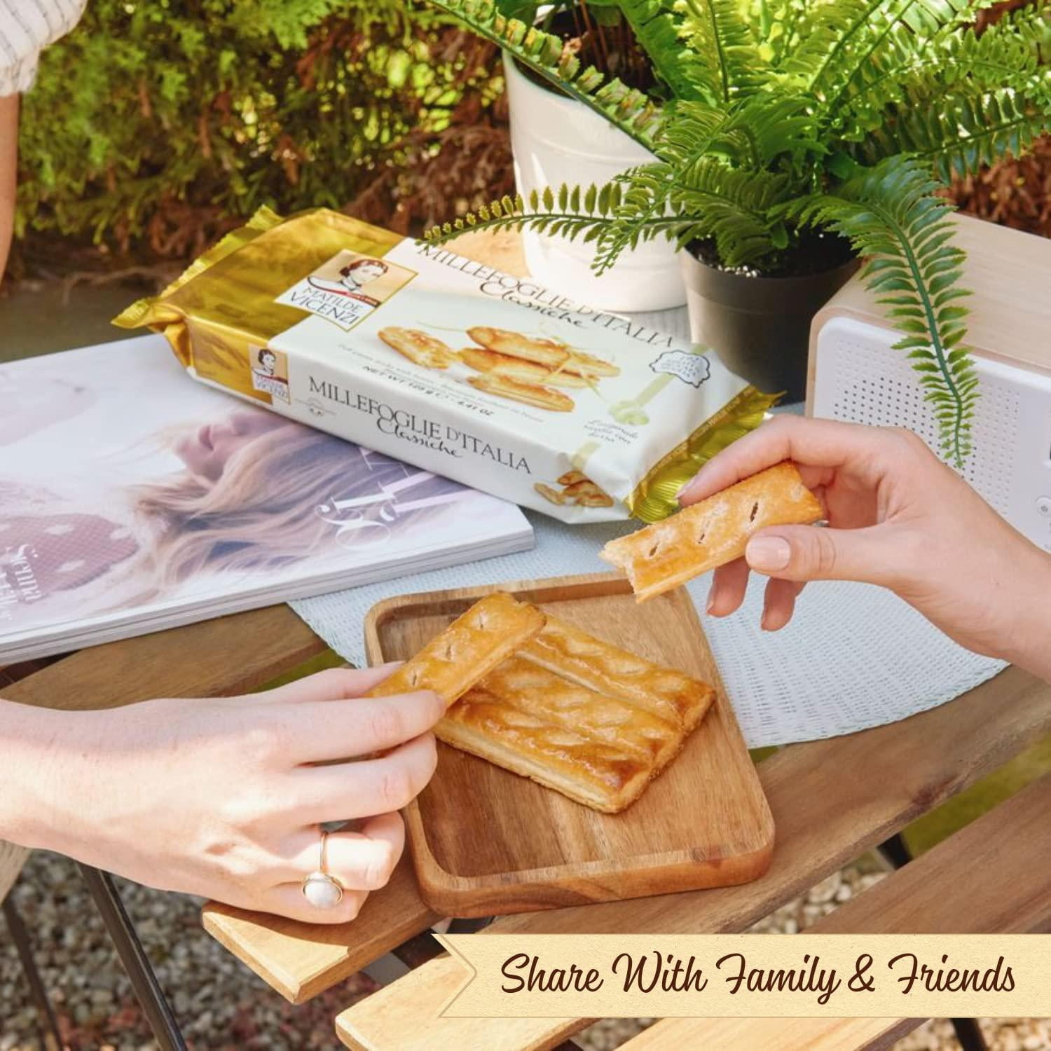 Millefoglie D'Italia Classiche by Pasticceria Matilde Vicenzi | Gourmet Italian Puff Pastry Cookies | Made in Italy | 4.41oz (125g) Tray of 8 Pastries-Pack of 4 | All-Natural, Kosher
