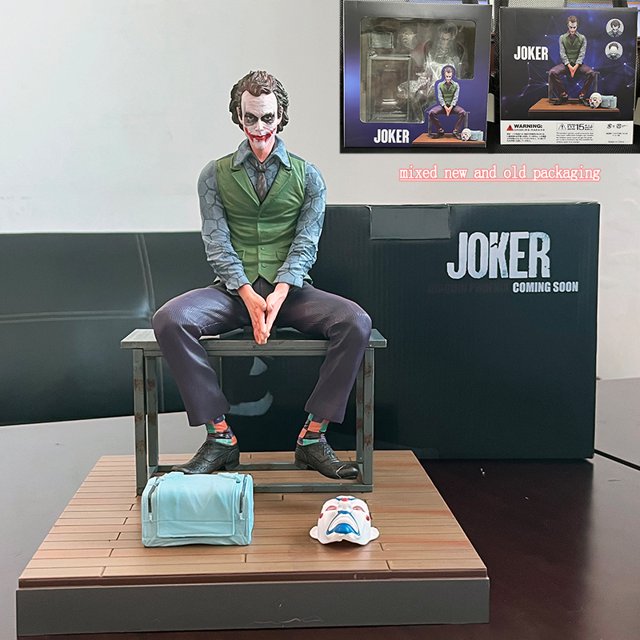 Figura de Anime de Harley Quinn, Joker, Heath Ledger, payaso, Joker, leer libro, postura sentada, modelo de acción, juguete, regalos de Helloween