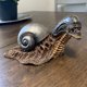 thumbnail image 3 of Figura de caracol, adornos de jardín, estatua de decoración de animales Adornos de jardín de caracol Variación interesante e innovadora de caracol alienígena para patio de jardín, 3 of 5
