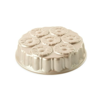 Nordic Ware Autumn Cake Baking Aluminum Pan for Savory and Sweet