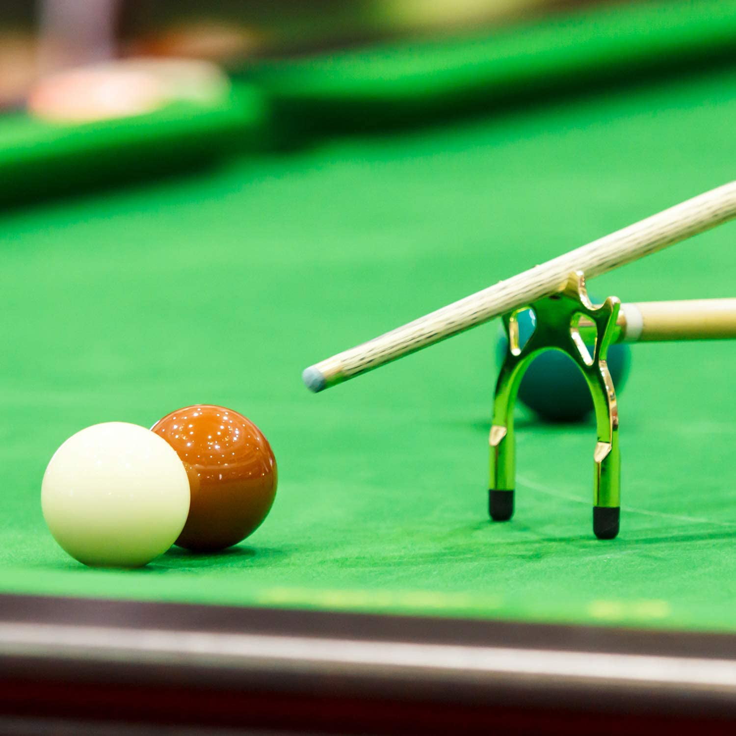 Magnetic Snooker Billiards Pool Table Plastic Cue Chalk Holder with Belt Clip uk 