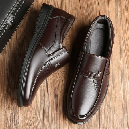 

New Men s Leather Shoes Business Casual Patent Leather Shoe Breathable Soft Bottom Middle-Aged and Elderly Dad Dress Shoes Men