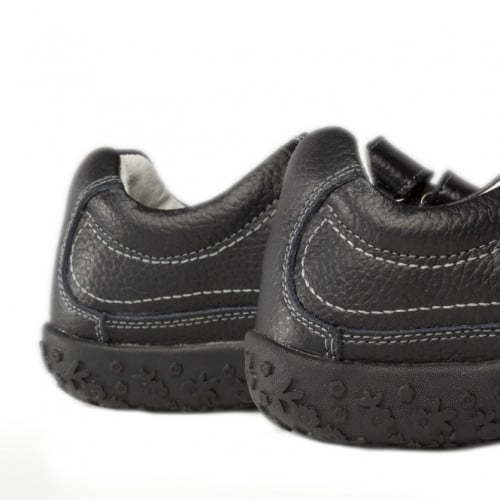 extra wide ladies shoes