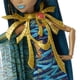 thumbnail image 4 of Monster High Fashion - Juego de muñecas de Mummy Majesties Cleo & Nefera De Nile Coleccionable, Paquete de 2 con Accesorios Dorados y Ropa Premium, 4 of 5