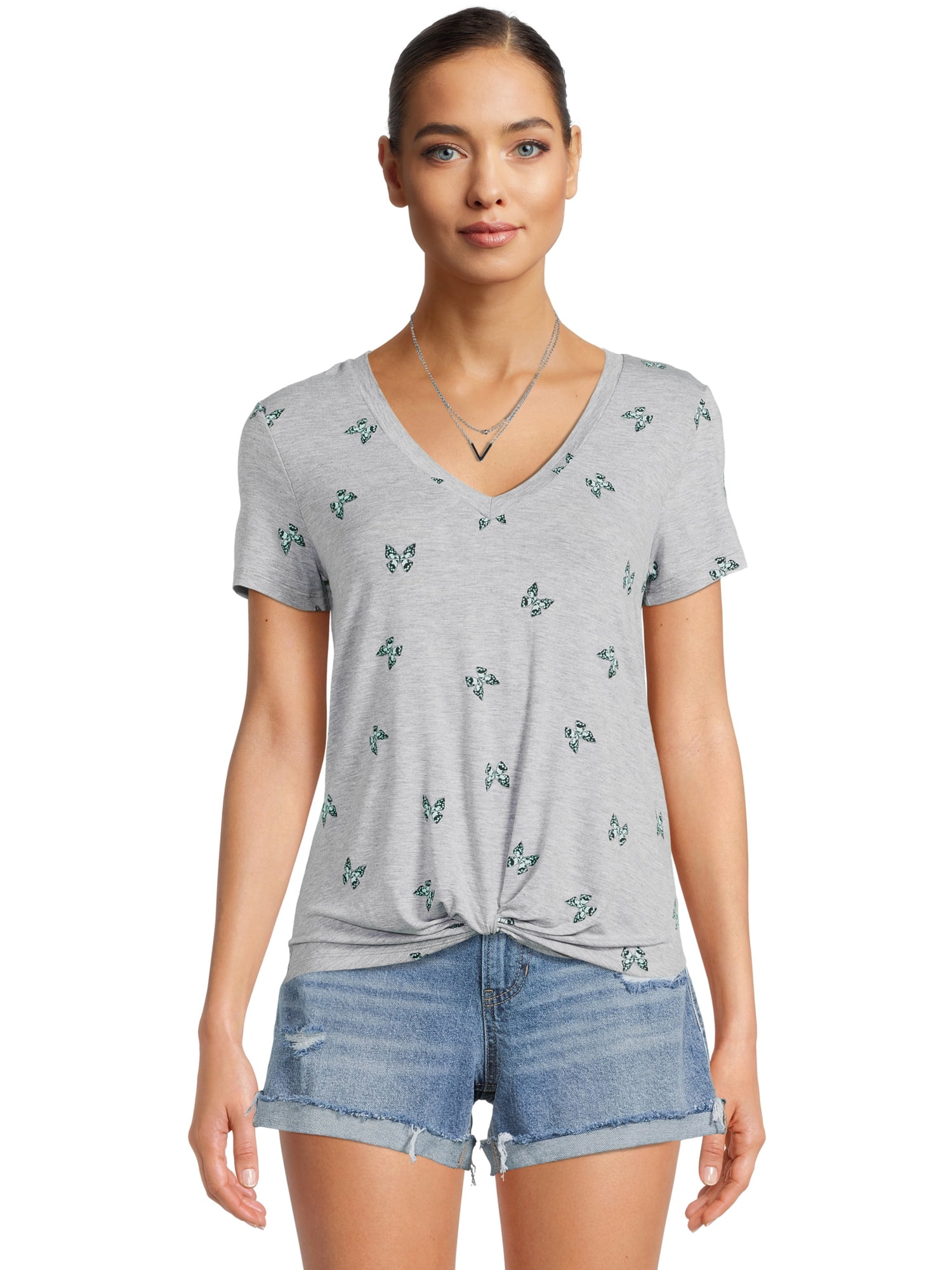 No Boundaries Juniors Twist Front TShirt with Necklace